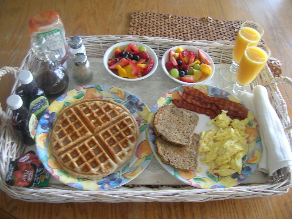 Davis Bay Bed & Breakfast Sechelt Bagian luar foto